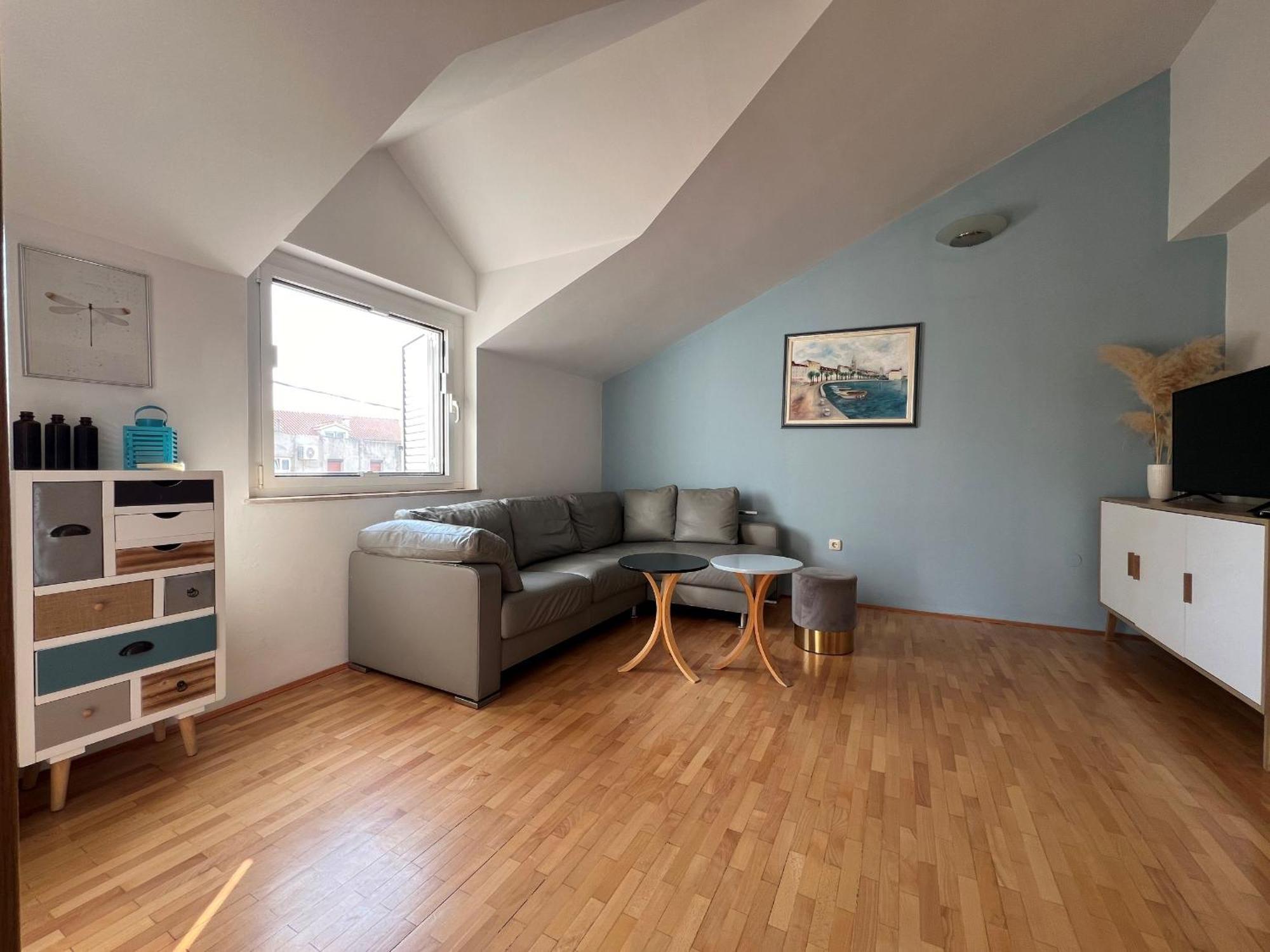 Ana Apartment